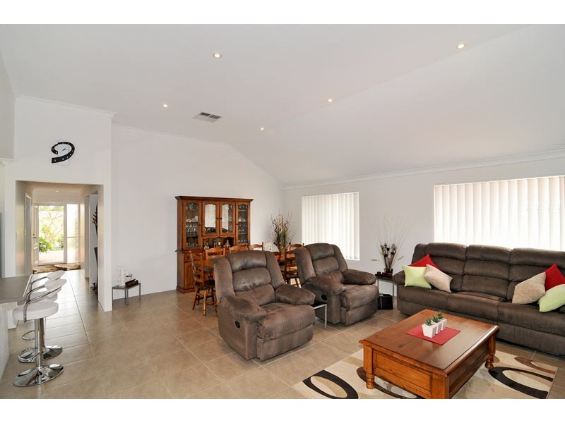 3 Tassell Way, Ravenswood WA 6208