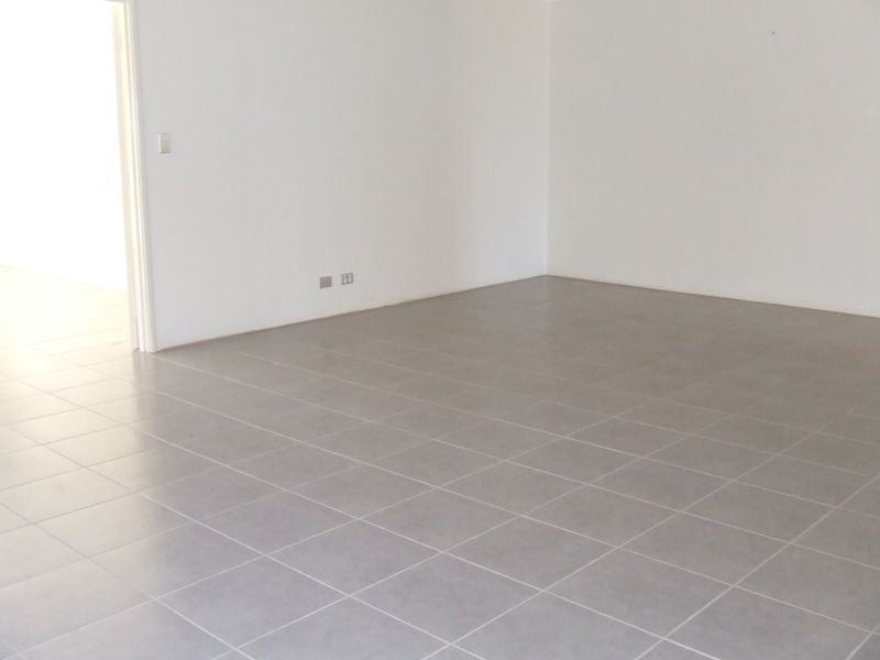 253 Peelwood Parade, Halls Head WA 6210