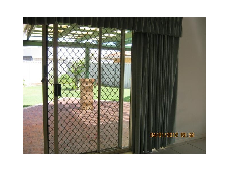 21 Cuvier Place, San Remo WA 6210