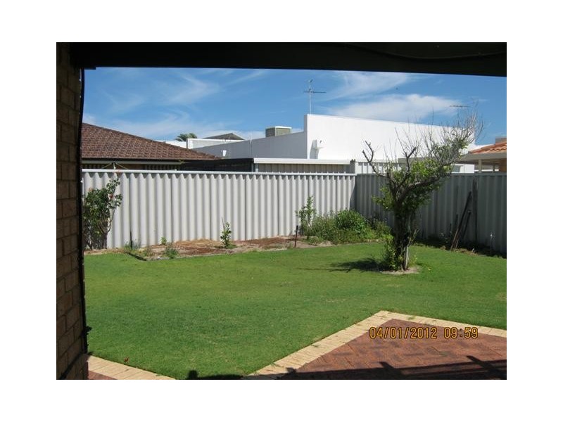 21 Cuvier Place, San Remo WA 6210