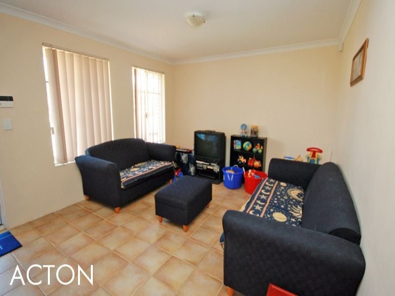 14 Cane Road, Greenfields WA 6210