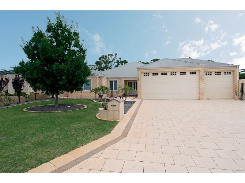 71 Midsummer Circle, Pinjarra WA 6208