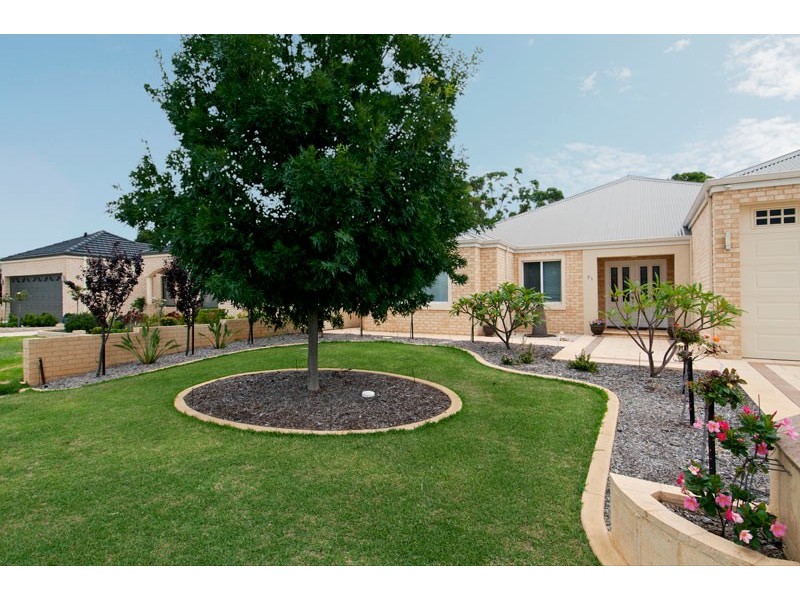 71 Midsummer Circle, Pinjarra WA 6208
