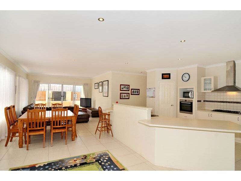 229 Peelwood Parade, Halls Head WA 6210