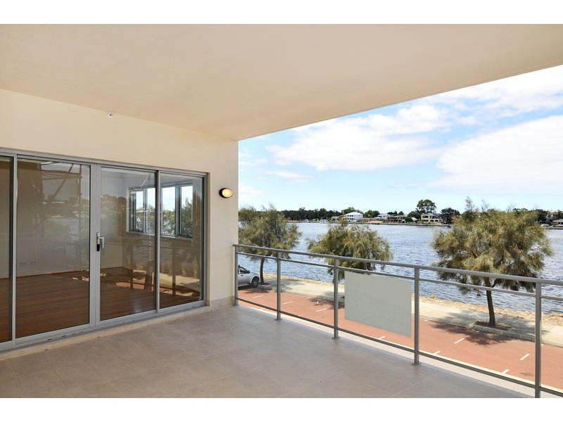 2/10 Galileo Loop, Mandurah WA 6210