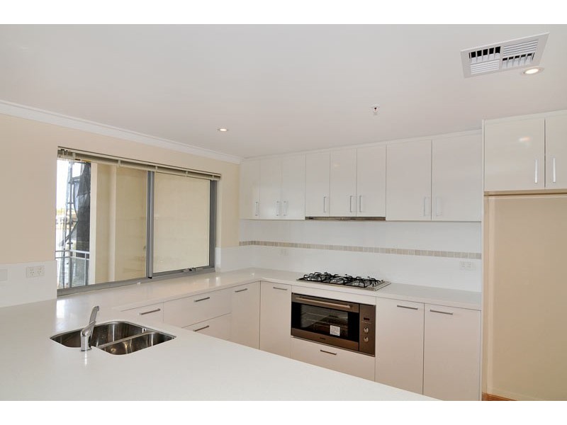 2/10 Galileo Loop, Mandurah WA 6210