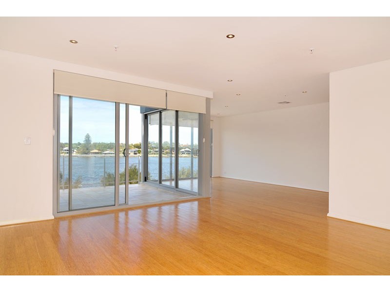 2/7 Galileo Loop, Mandurah WA 6210