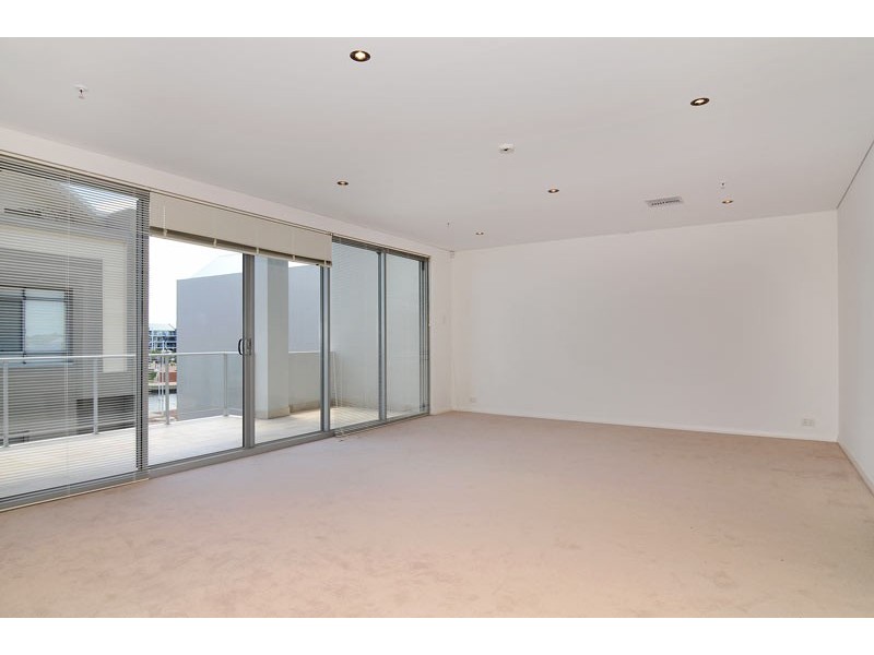 2/7 Galileo Loop, Mandurah WA 6210