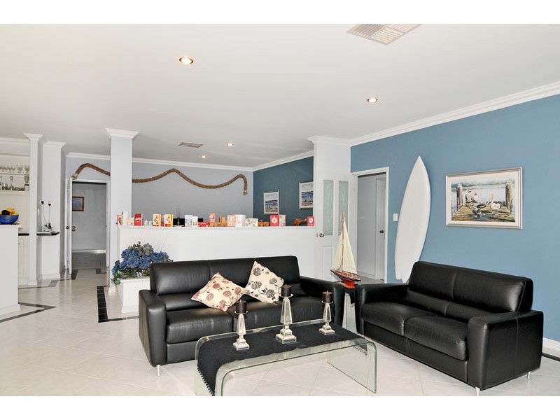 39 Heron Place, South Yunderup WA 6208