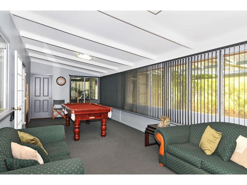 28 Woodview Way, Barragup WA 6209