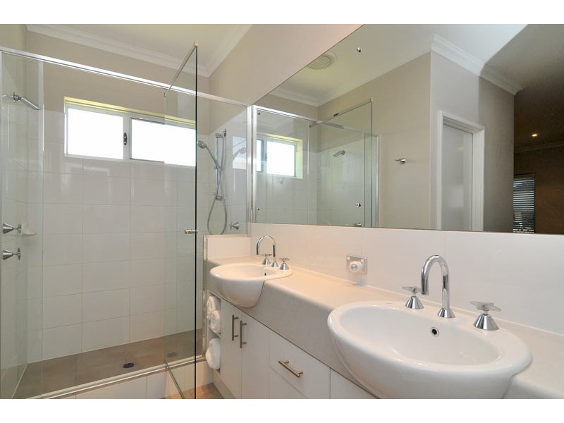 29 Addingham Blvd, Madora Bay WA 6210