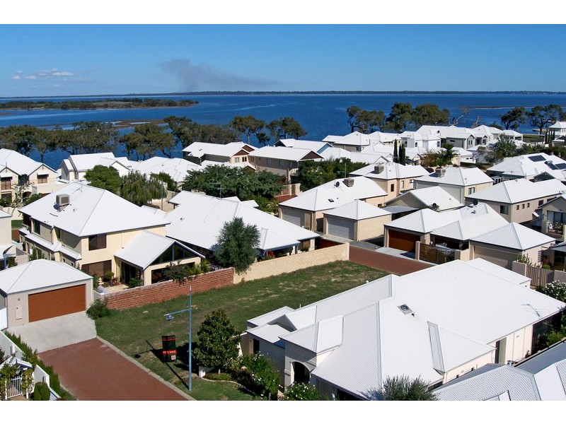 8 Vixen Close, Erskine WA 6210