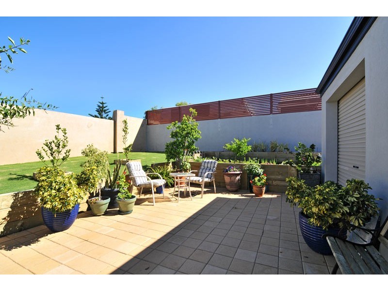 9 Spoonbill Retreat, Wannanup WA 6210