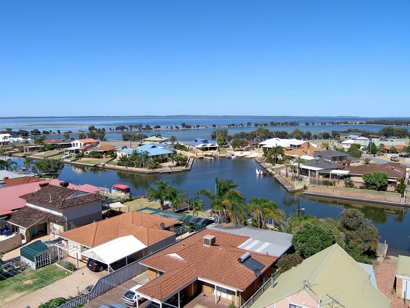 28 Wellya Crescent, South Yunderup WA 6208