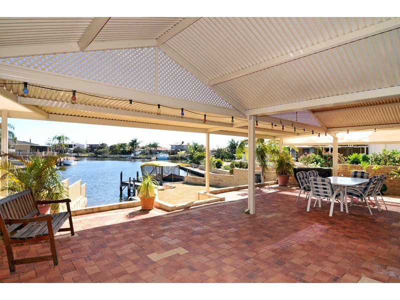 28 Wellya Crescent, South Yunderup WA 6208