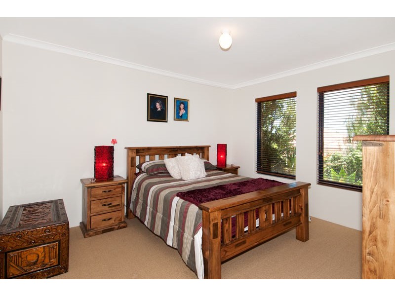 6 The Ridge, Halls Head WA 6210
