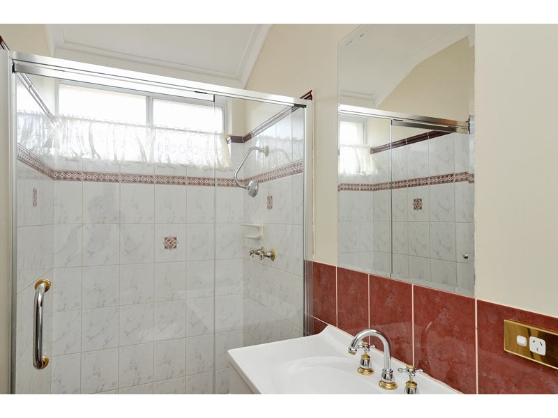 1 Talwood Place, Halls Head WA 6210
