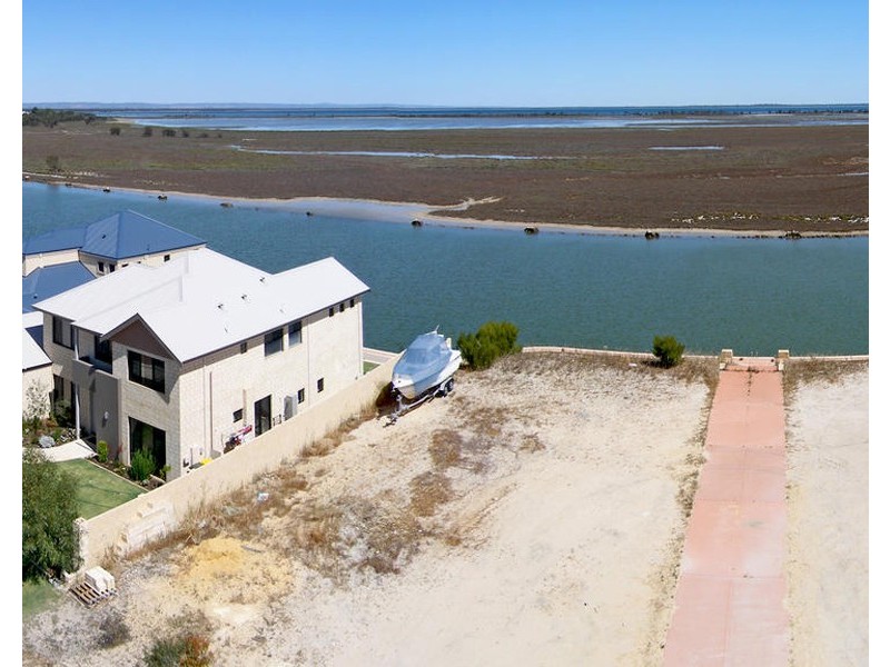 27 Katinka Retreat, Dudley Park WA 6210