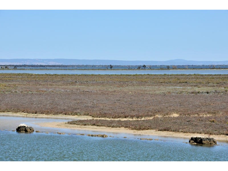 27 Katinka Retreat, Dudley Park WA 6210