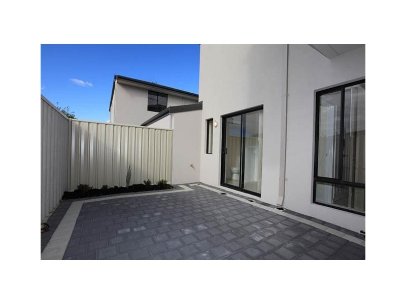 1/13 Clyde Place, Mandurah WA 6210