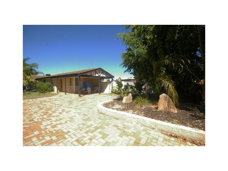 1/3 Nalya Court, Coodanup WA 6210