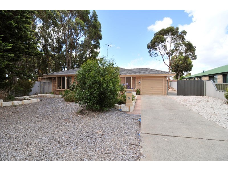 102 Murdoch Drive, Greenfields WA 6210