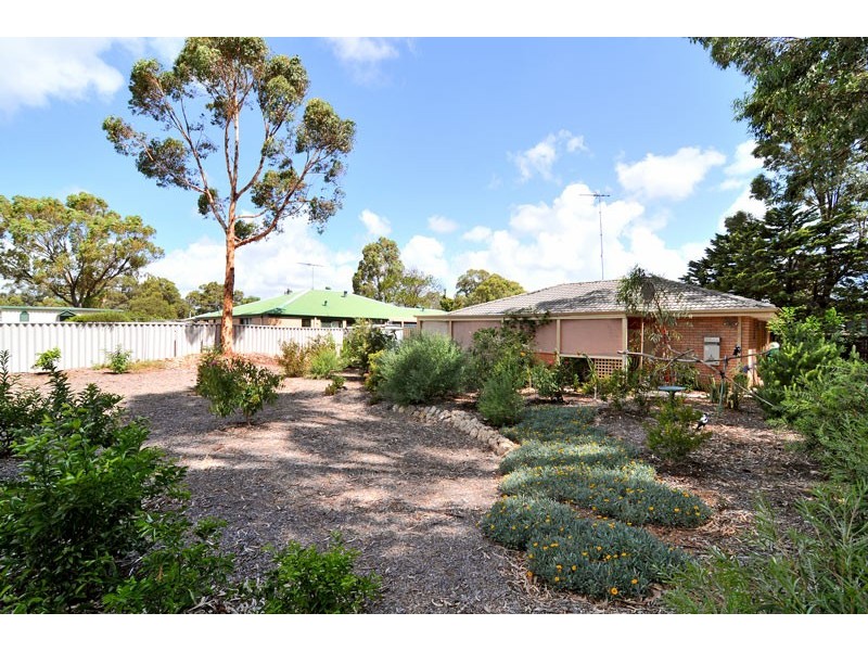 102 Murdoch Drive, Greenfields WA 6210