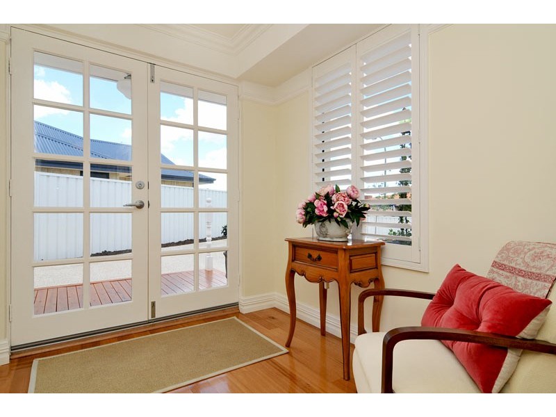 30 Sulina Rise, Falcon WA 6210