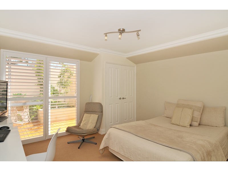 30 Sulina Rise, Falcon WA 6210