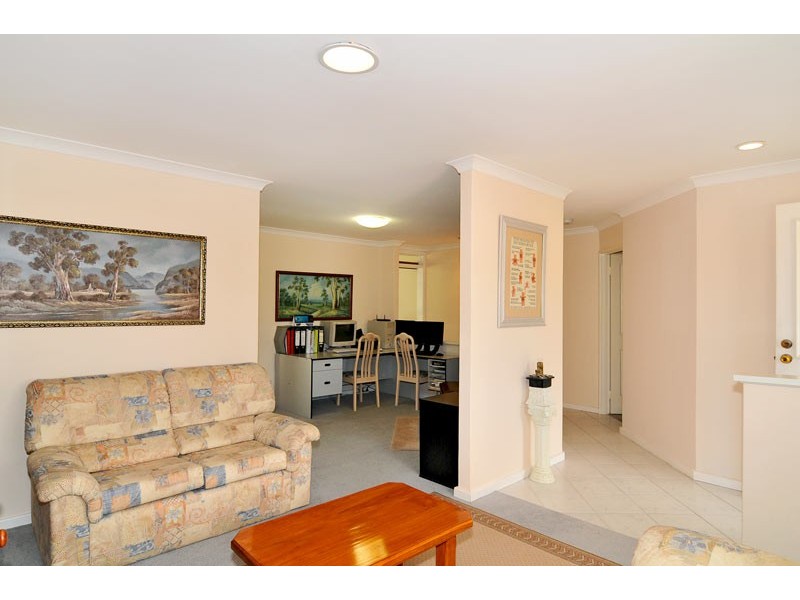 5 Waxberry Close, Halls Head WA 6210