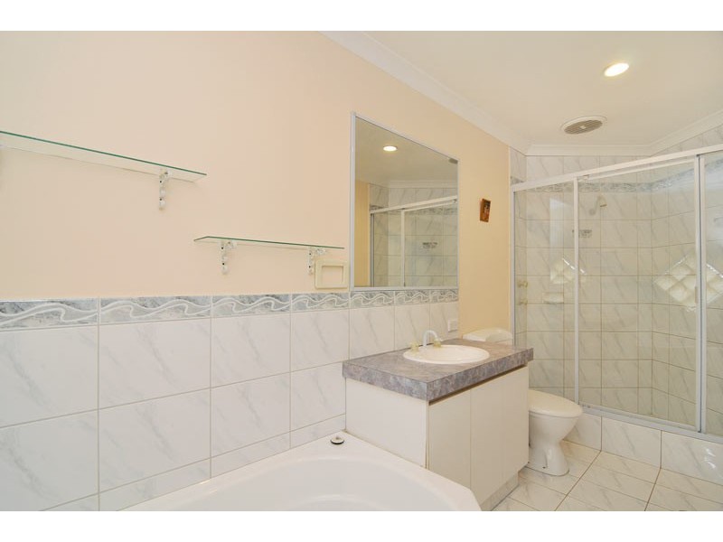 5 Waxberry Close, Halls Head WA 6210