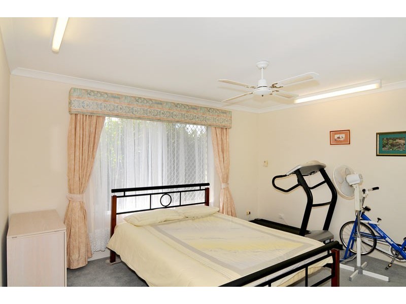 5 Waxberry Close, Halls Head WA 6210