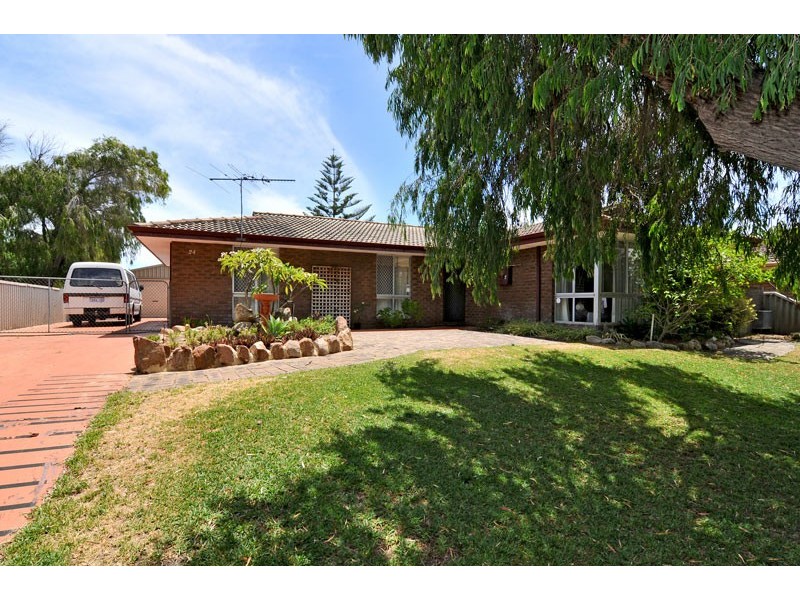 24 Cornwallis Rd, Madora Bay WA 6210