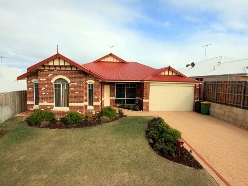 5 Calytrix Way, Halls Head WA 6210