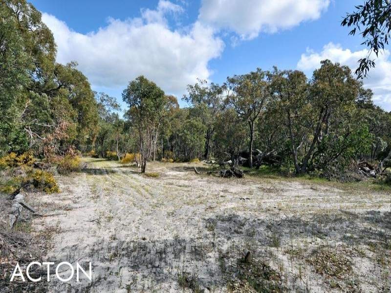 15 Harvey View Drive, Herron WA 6211