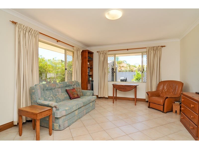 11 Jannali Way, San Remo WA 6210