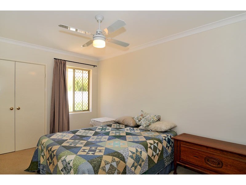 11 Jannali Way, San Remo WA 6210