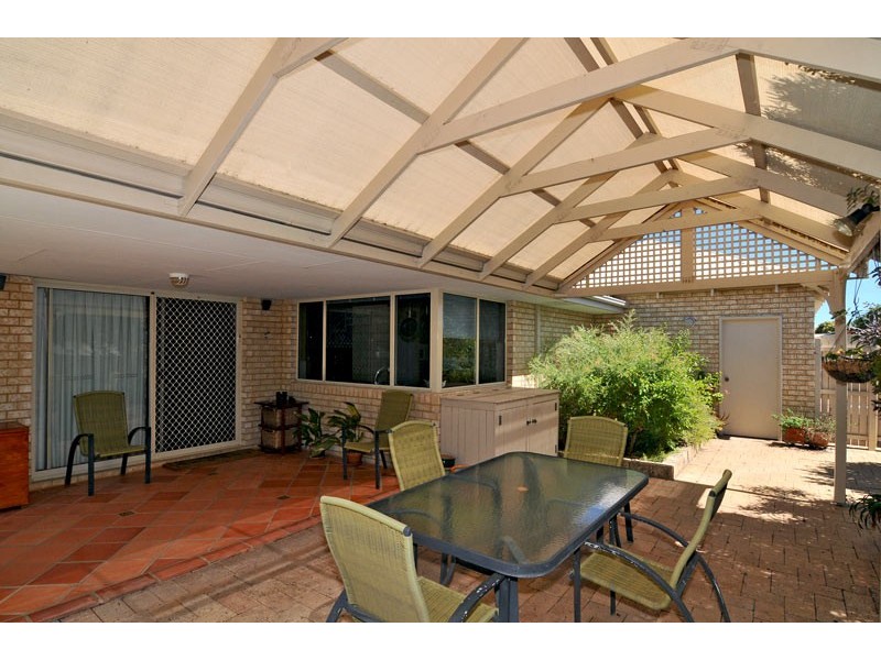 11 Jannali Way, San Remo WA 6210