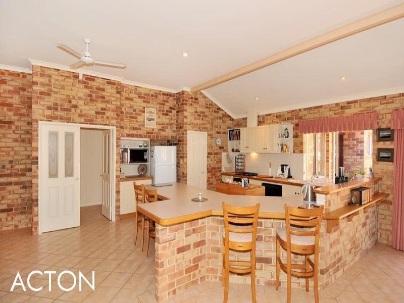 45 Blue Gum Way, South Yunderup WA 6208