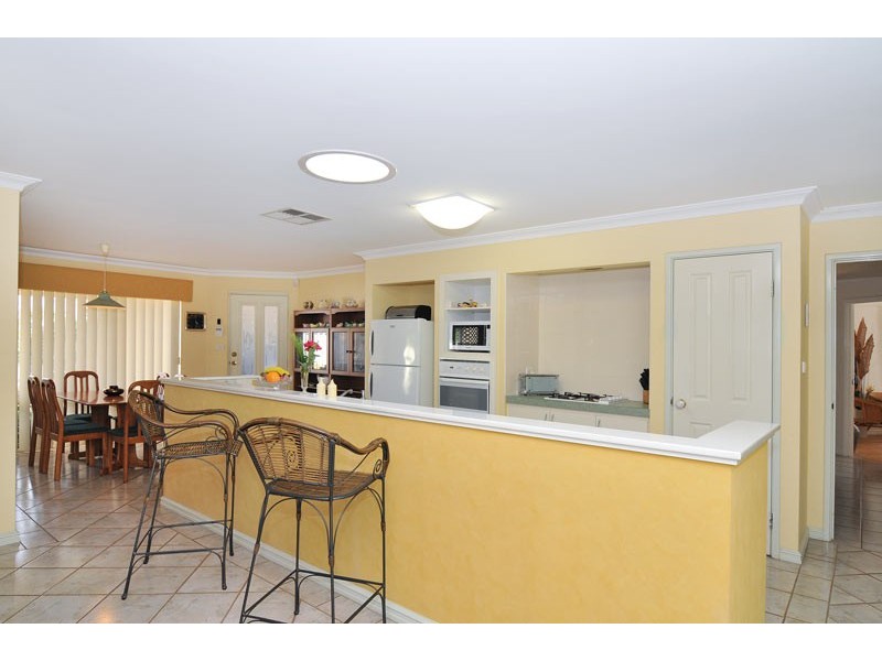 20 Wardell Loop, Dudley Park WA 6210