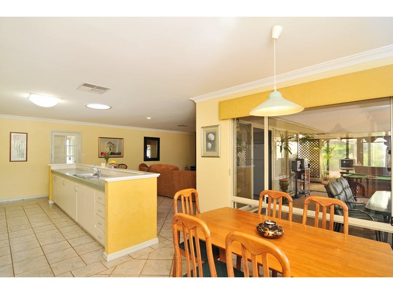 20 Wardell Loop, Dudley Park WA 6210