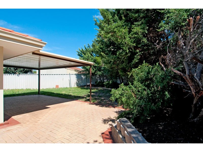 2/10 Coppercups Place, Halls Head WA 6210