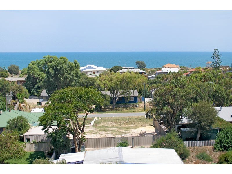 5 Lochinvar St, Madora Bay WA 6210