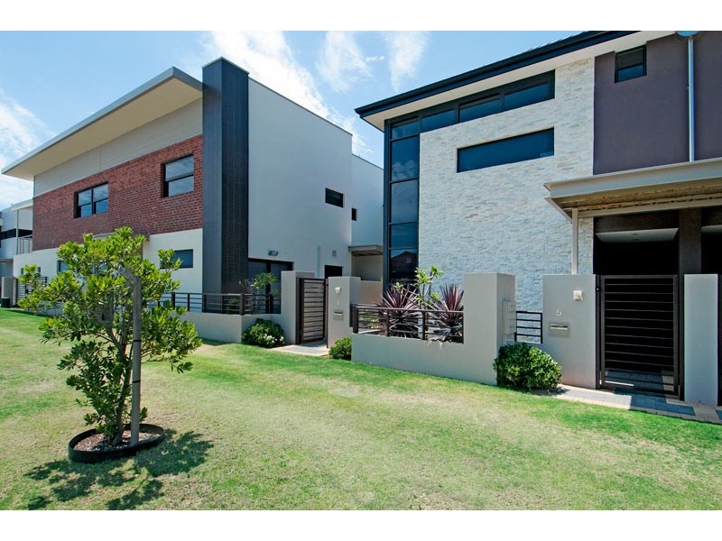 5/24 Oversby Street, Halls Head WA 6210
