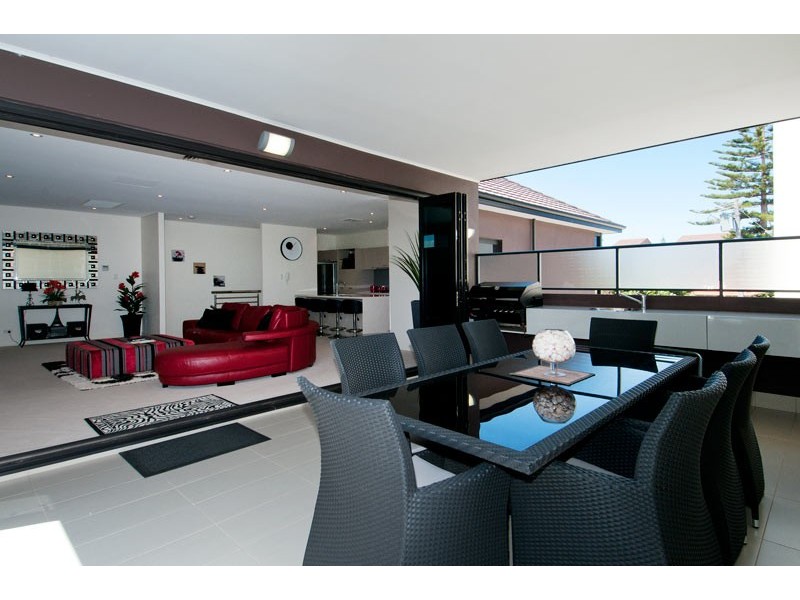 5/24 Oversby Street, Halls Head WA 6210
