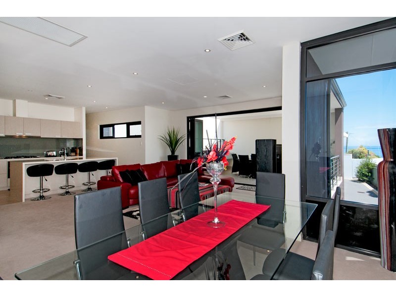 5/24 Oversby Street, Halls Head WA 6210