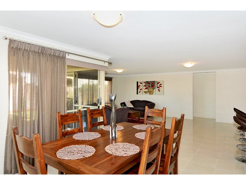 1 Varia Way, Halls Head WA 6210