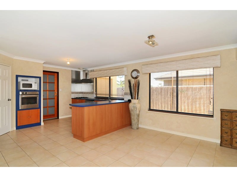 15 Sulina Rise, Falcon WA 6210