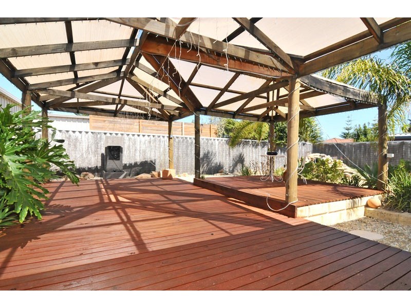15 Sulina Rise, Falcon WA 6210