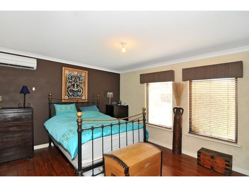 15 Sulina Rise, Falcon WA 6210